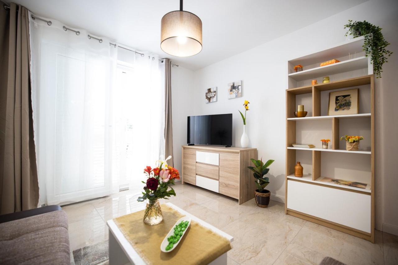 Apartmani Lelu Pridraga Luaran gambar