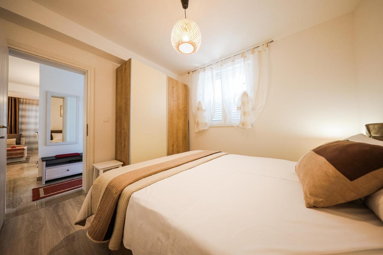 Apartmani Lelu Pridraga Luaran gambar